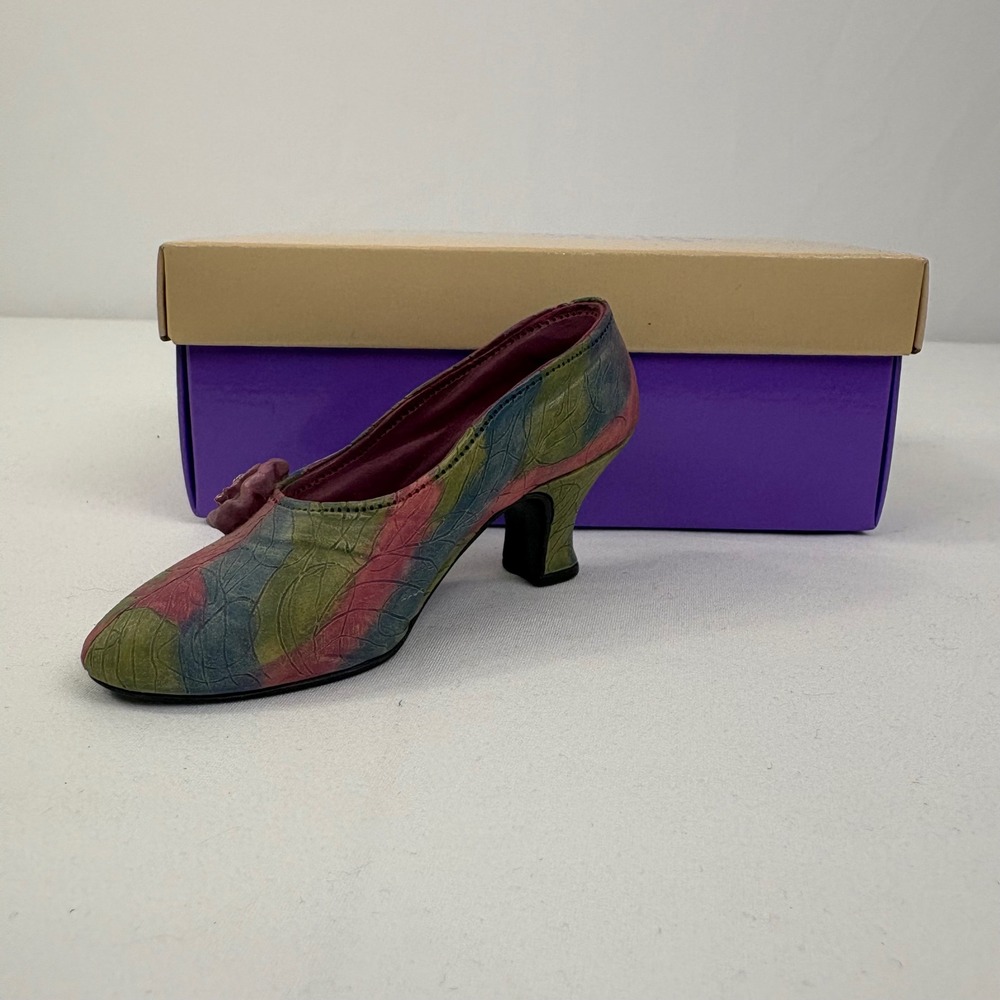 Vintage Just the Right Shoe By Raine Rose Court 25009 1998 Box No COA